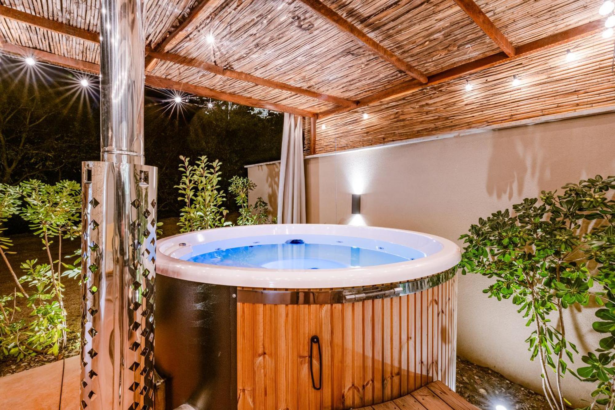 Hermes - Appartement Avec Jacuzzi Scandinave Nyons Buitenkant foto